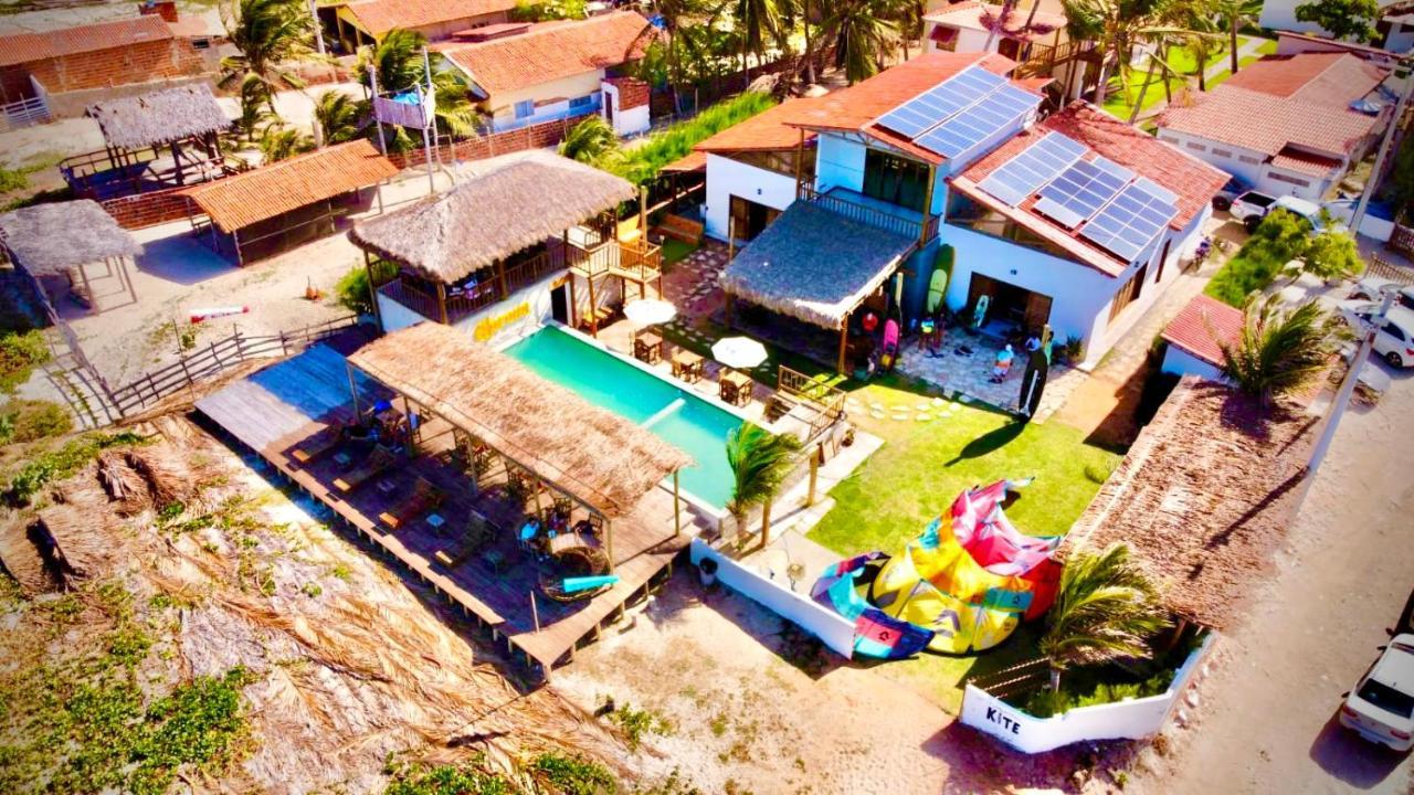 Seu Pedro Lounge Praia - Pousada E Kite Center Icapui Bagian luar foto