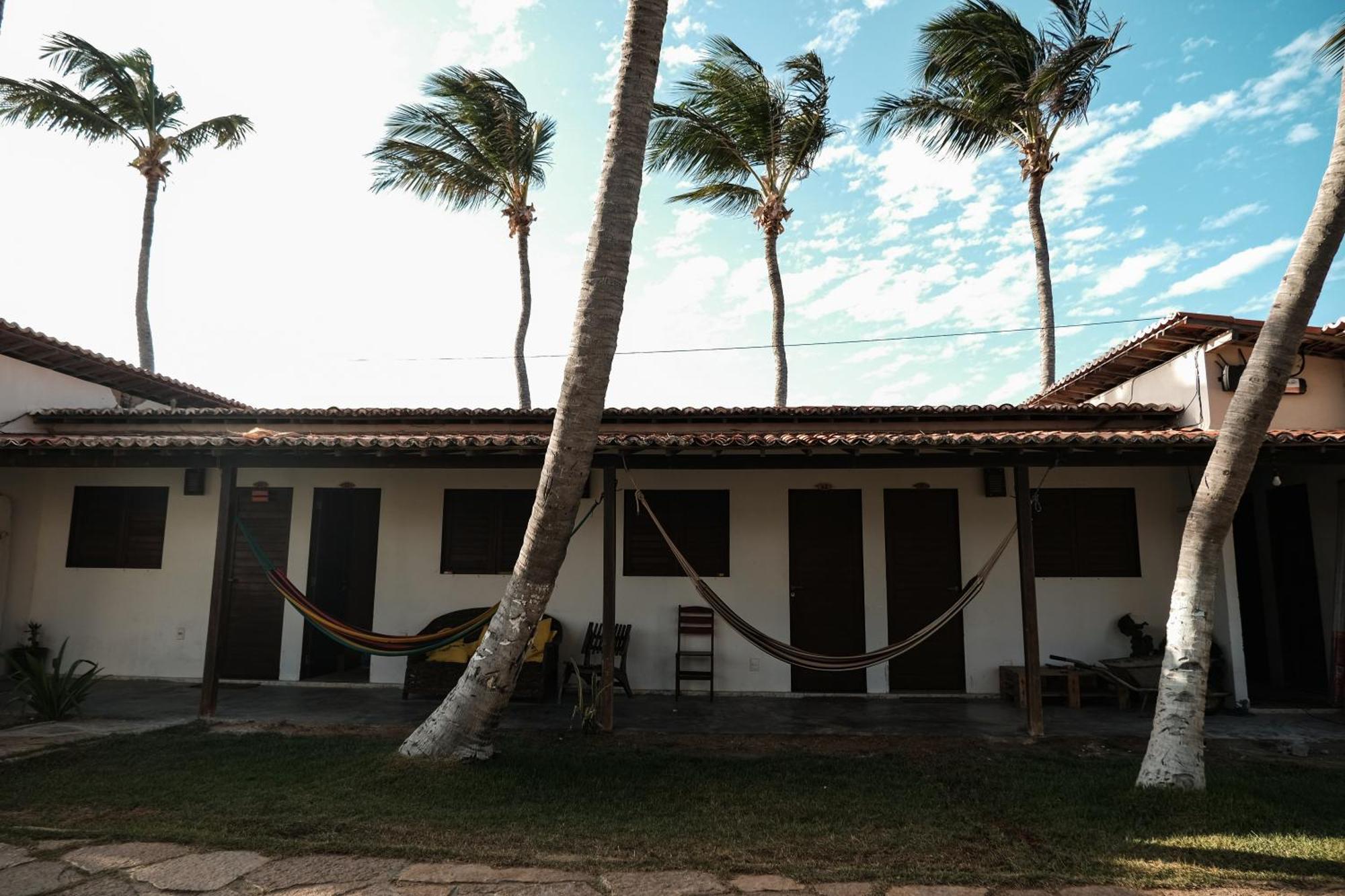 Seu Pedro Lounge Praia - Pousada E Kite Center Icapui Bagian luar foto