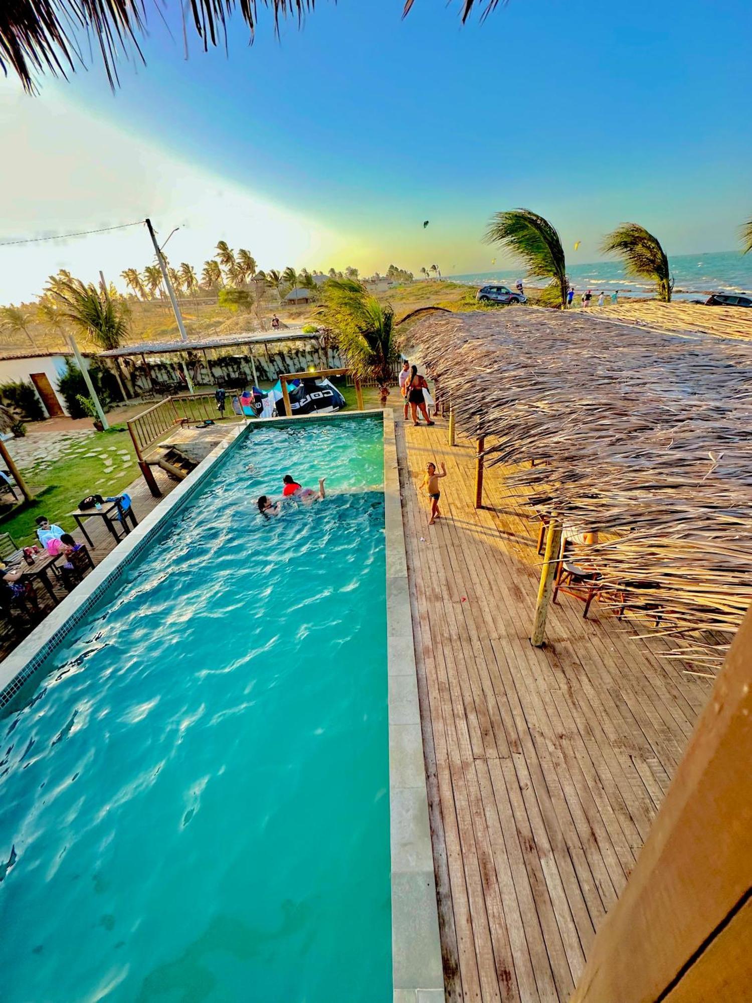 Seu Pedro Lounge Praia - Pousada E Kite Center Icapui Bagian luar foto