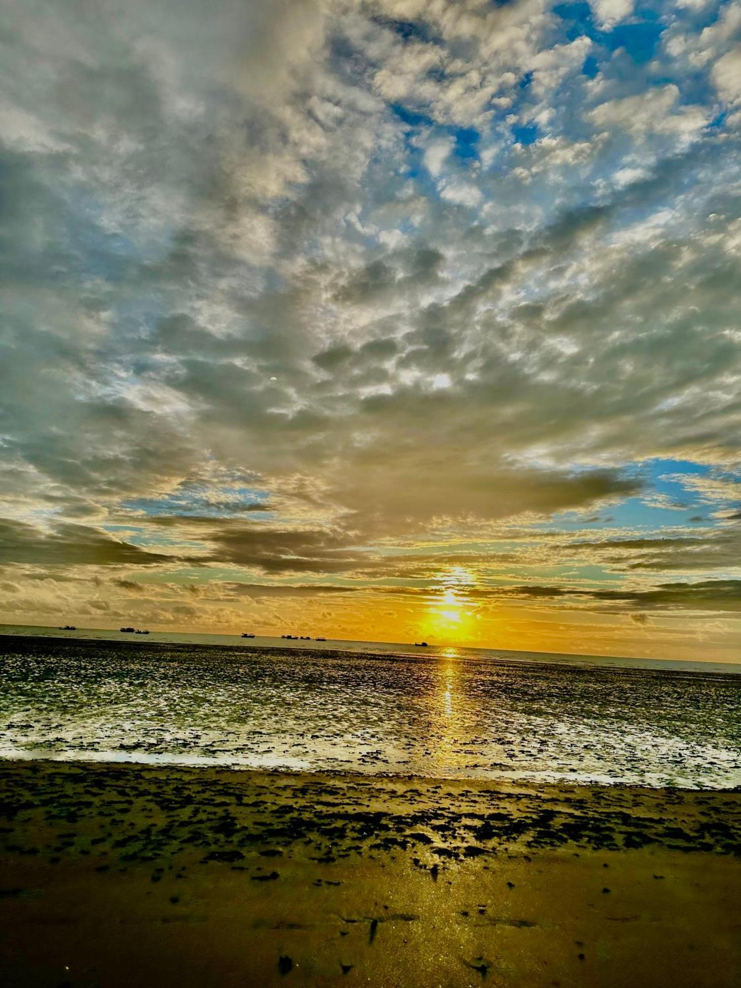 Seu Pedro Lounge Praia - Pousada E Kite Center Icapui Bagian luar foto