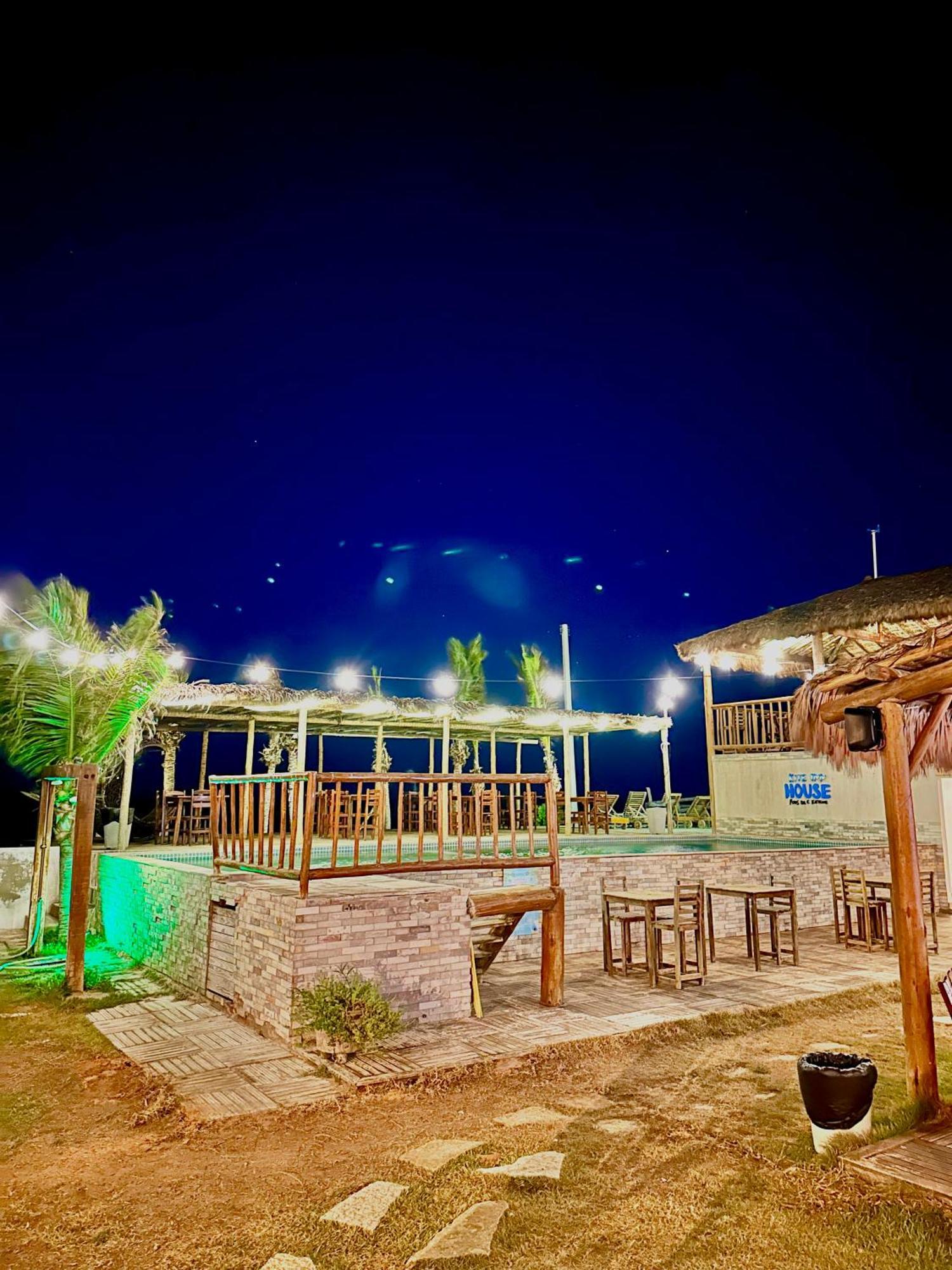 Seu Pedro Lounge Praia - Pousada E Kite Center Icapui Bagian luar foto